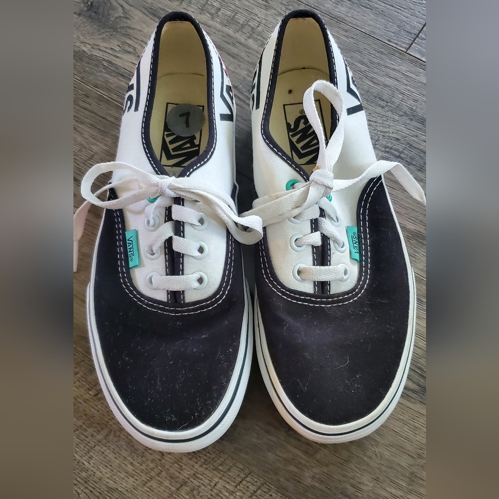 Womens 7 Vans